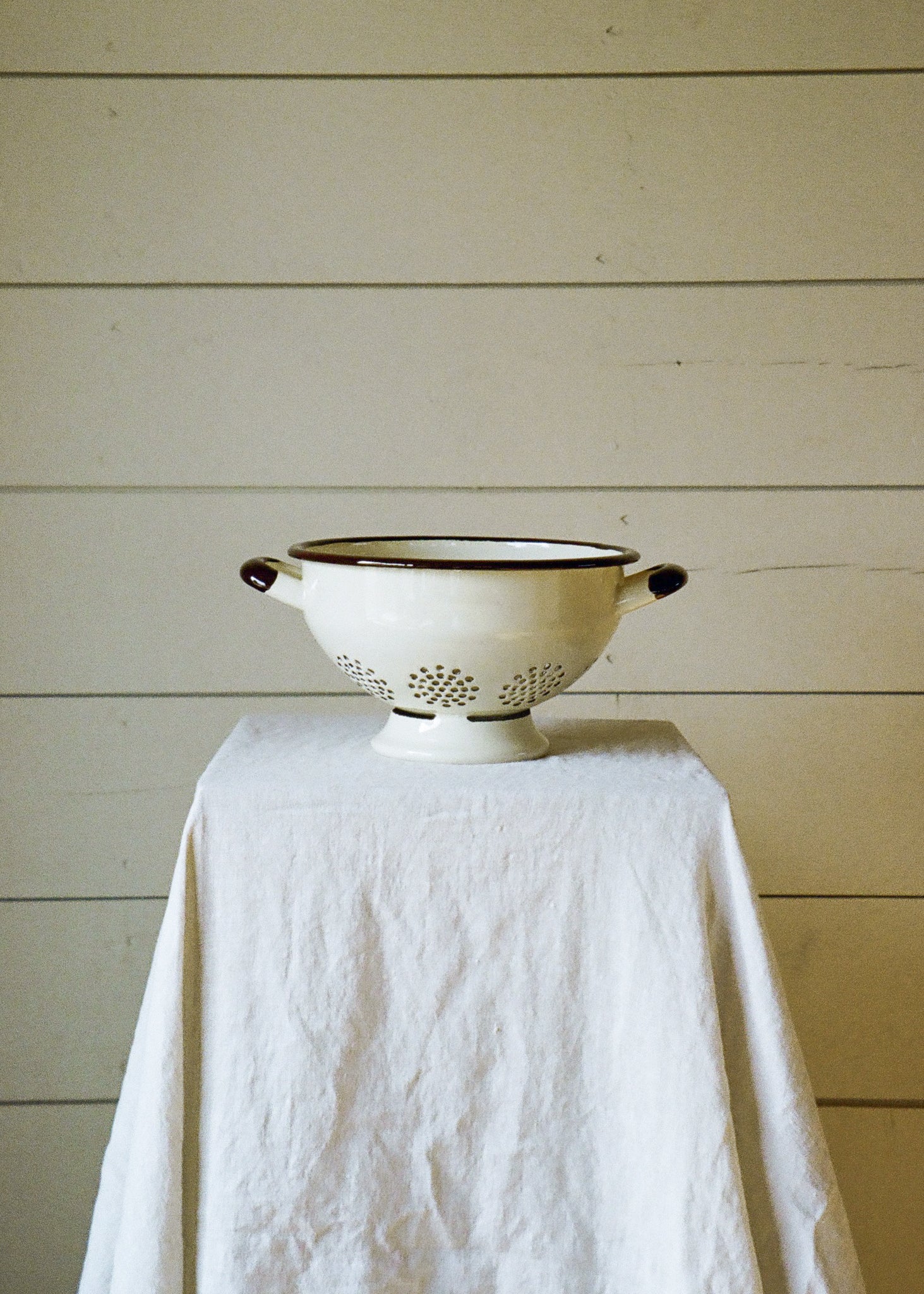 Enamel Colander - Ballerina Farm