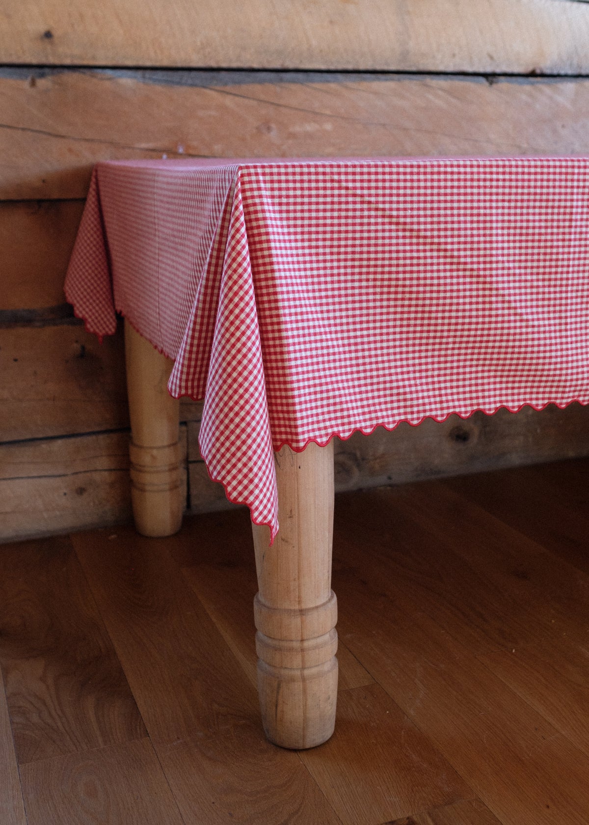 Dottie Tablecloth - Ballerina Farm